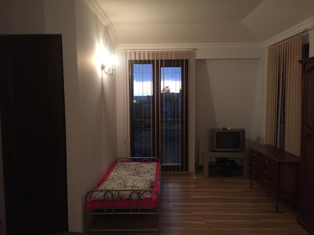 Lasha Guest House ماكينجاوري المظهر الخارجي الصورة